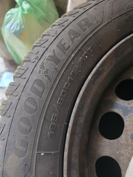 4 зимни  гуми +железни джанти