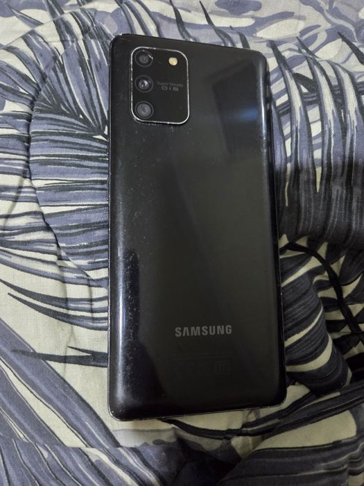 Samsung Galaxy S10 Lite