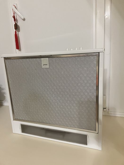 Продам вытяжку б/у