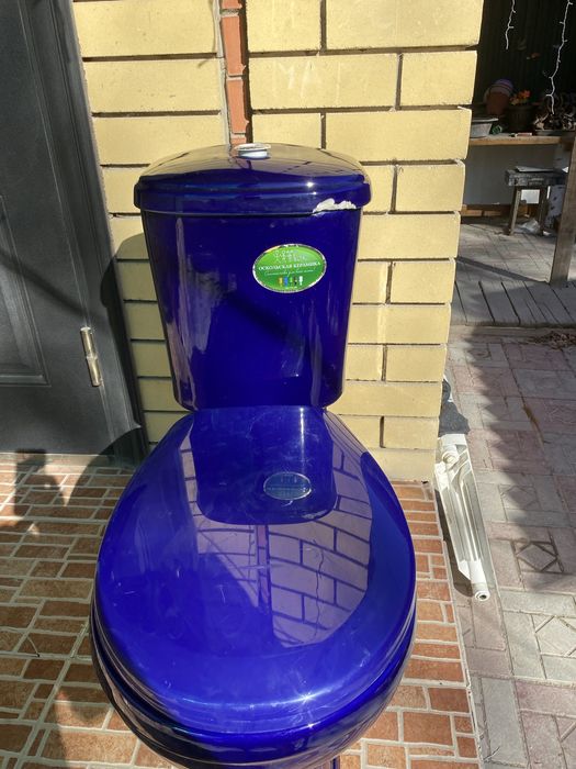 Унитаз в хорошем состоянии