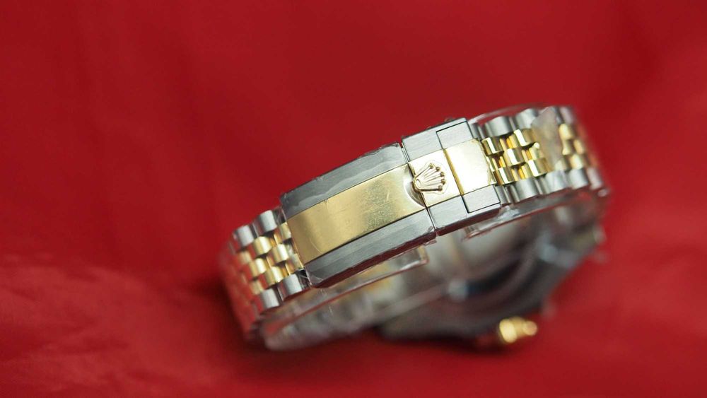 Допълнително позлатяван и модифициран Rolex GMT