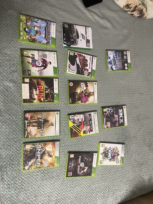 Xbox 360 elite 120 gb + 13 jocuri + 2 manete