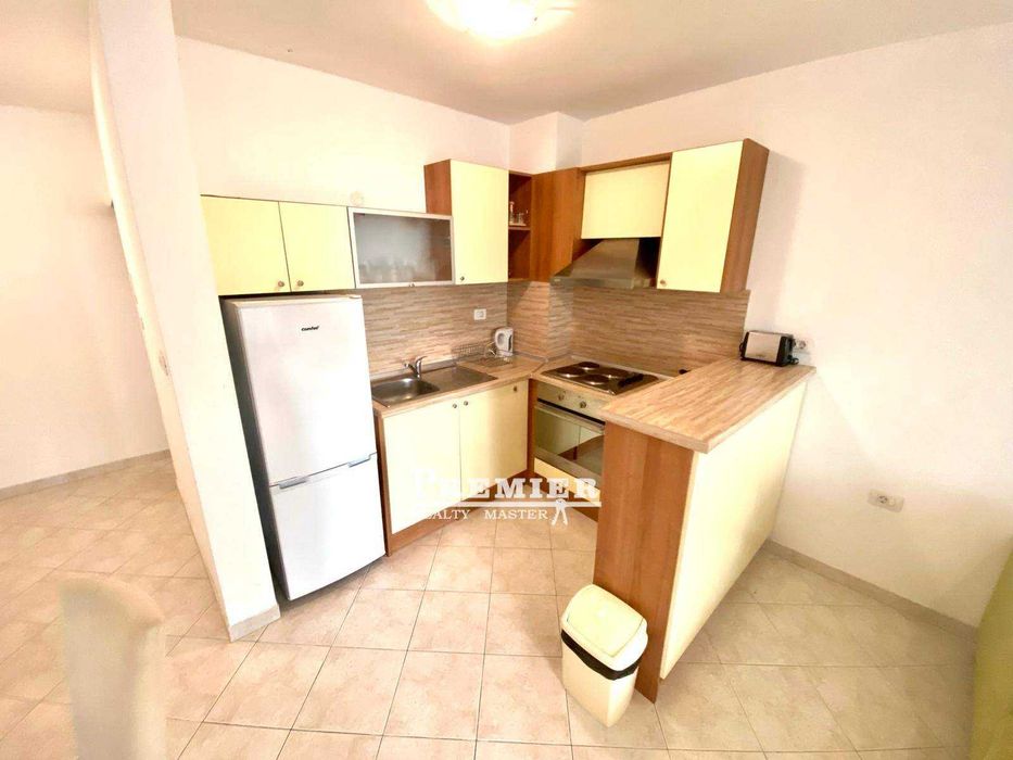 Продава се Двустаен апартамент в Свети Влас - 78 кв.м за 1103 €/кв.м - Снимка #6