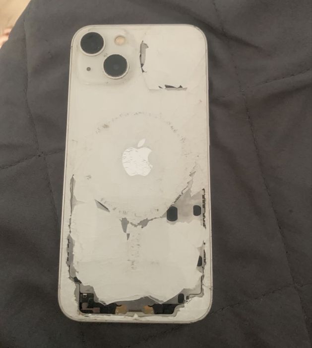 Iphone 13  WHITE 128 GB