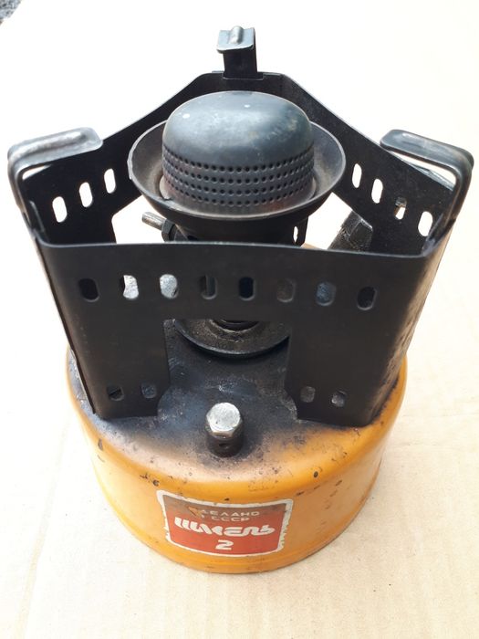 Гарелка на бензине.