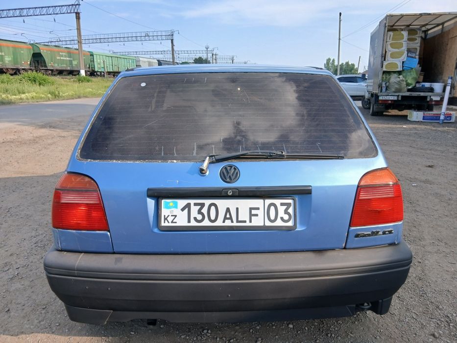 Продам голф 3 18