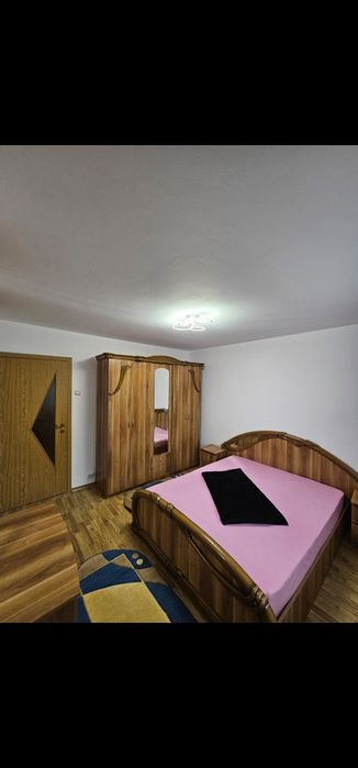 Apartament de închiriat