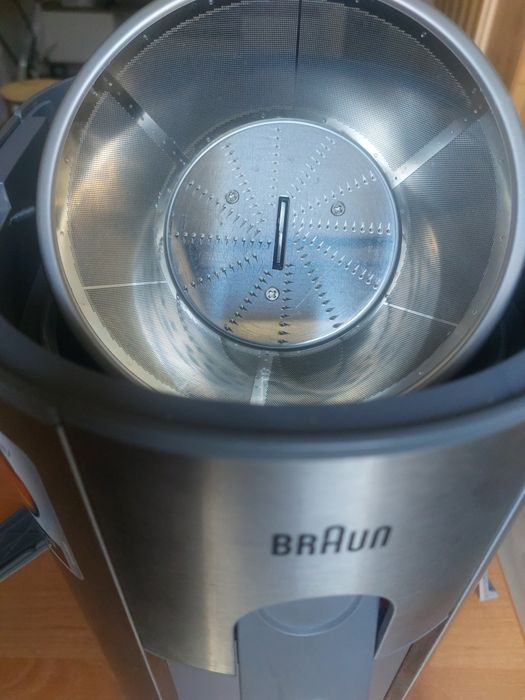соковыжилалка Braun