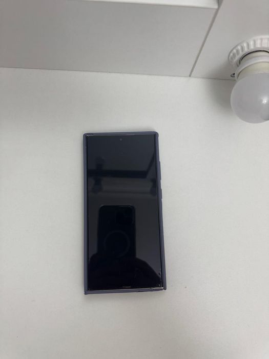 Samsung galaxy S24 Ultra 256gb.