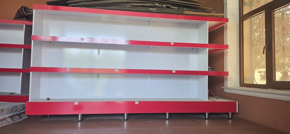 Magazin uchin polka sotladi
