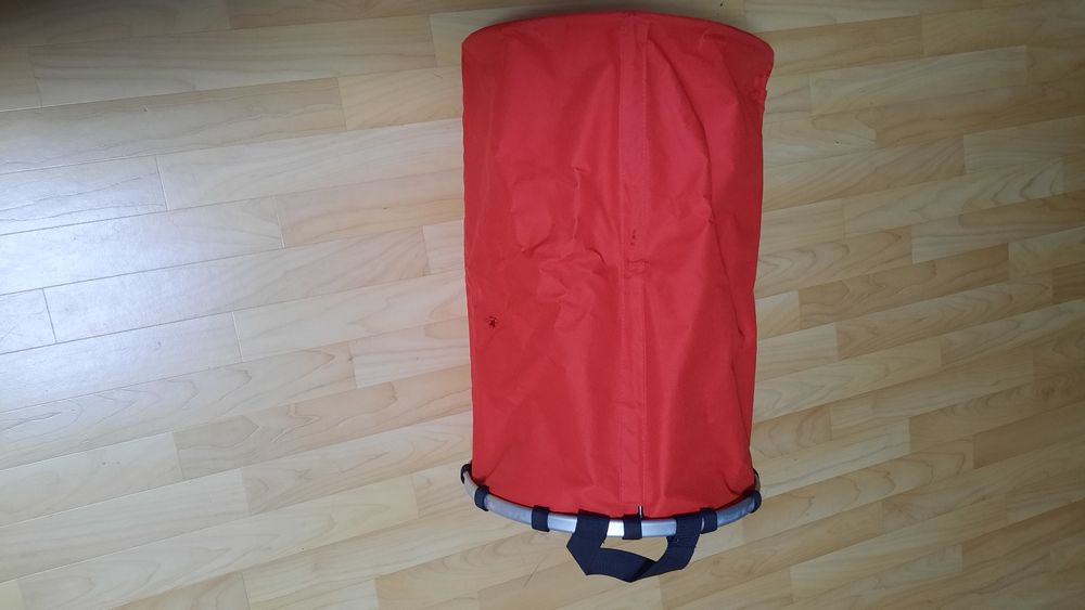 Корзина для  белья, игрушек и т.д.  Б/у.