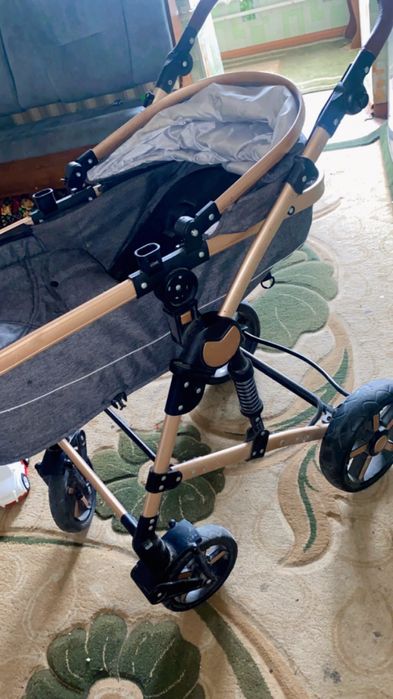 Жақсы коляска сатылады