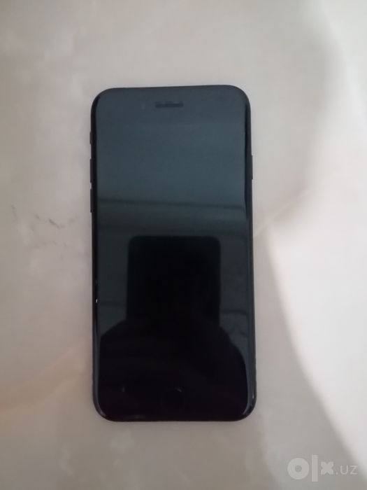 Iphone SE 2020 и Huawei Nova Y73