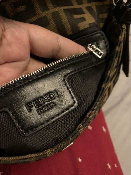 Geanta Fendi Baguette