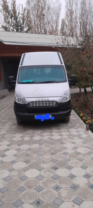Микроавтобус Ивеко дейли