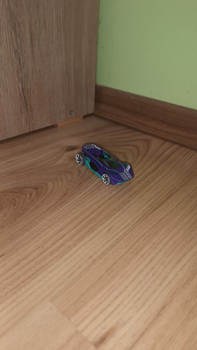Hot wheels колички