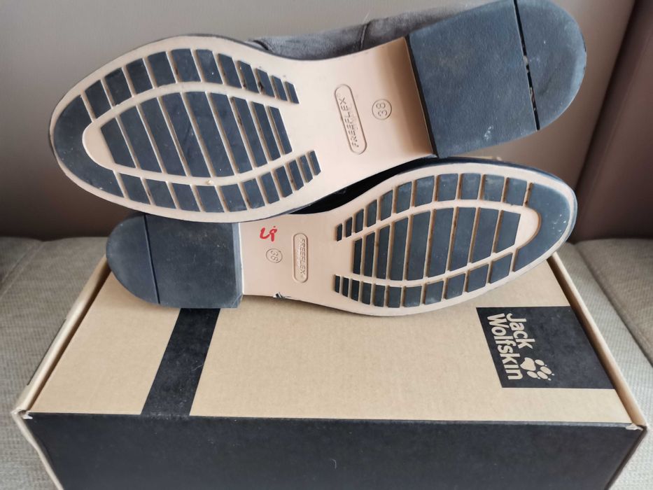 Боти ест.кожа 5th Avenue и оригинални цветни кецове  REEBOK