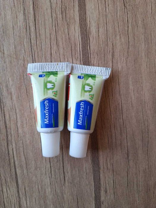 Зубной набор для гостиниц, зубная щетка и зубная паста  10гр