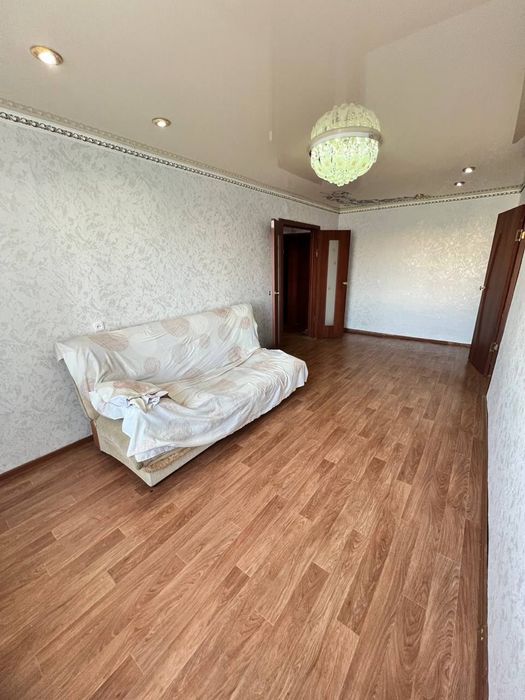 Продам 3 комнатную квартиру