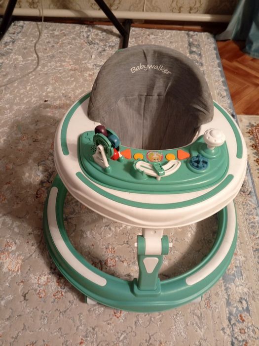 Почти новый,  два месяц