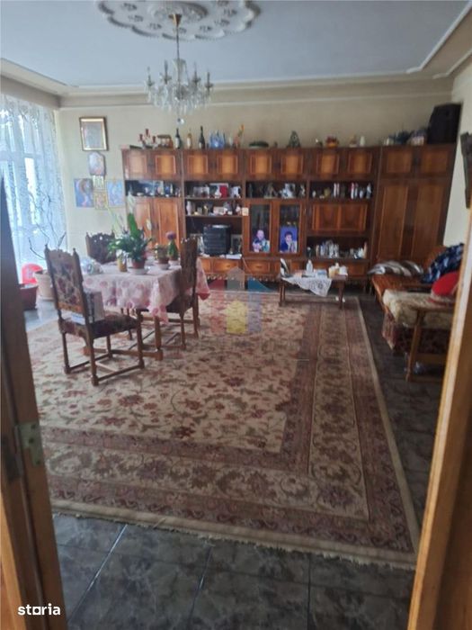 Vila S+P+1+M- Islaz, 8 camere, Suprafata teren 971 mp, Suprafata const