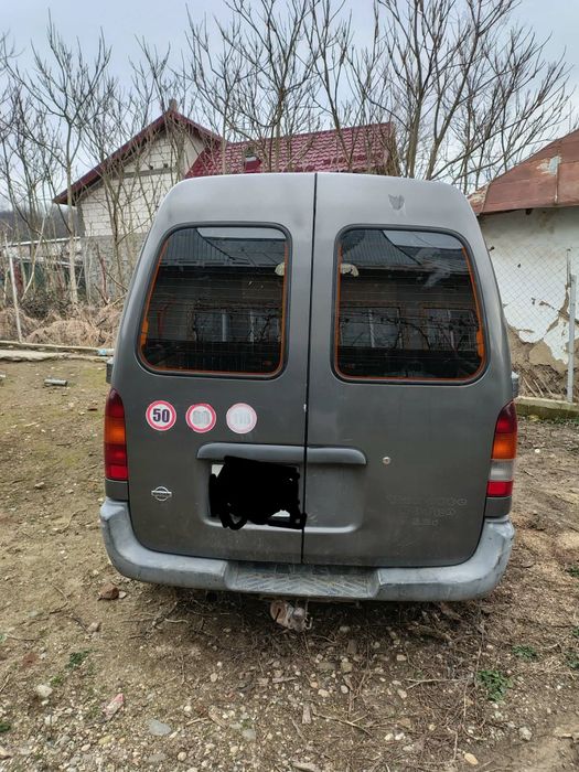 Vând Nissan Vanette Cargo Bus