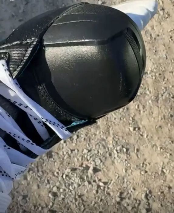 Коньки хоккейные