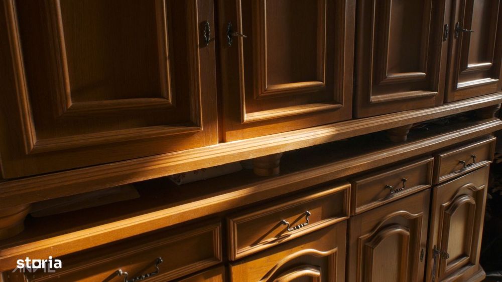 Farmec interbelic cu detalii originale de epocă - apartament 3 camere