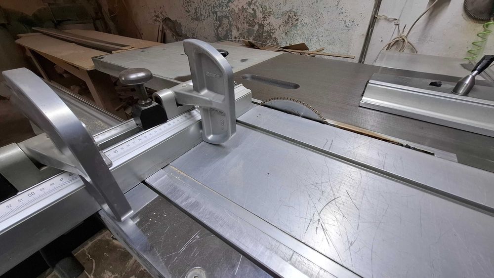 форматный распиловочный станок Altendorf WA8