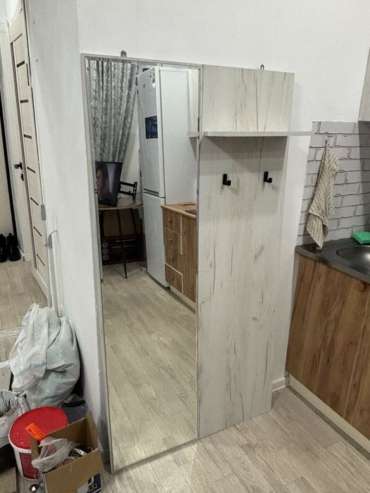 Прихожая настенная с зеркалом