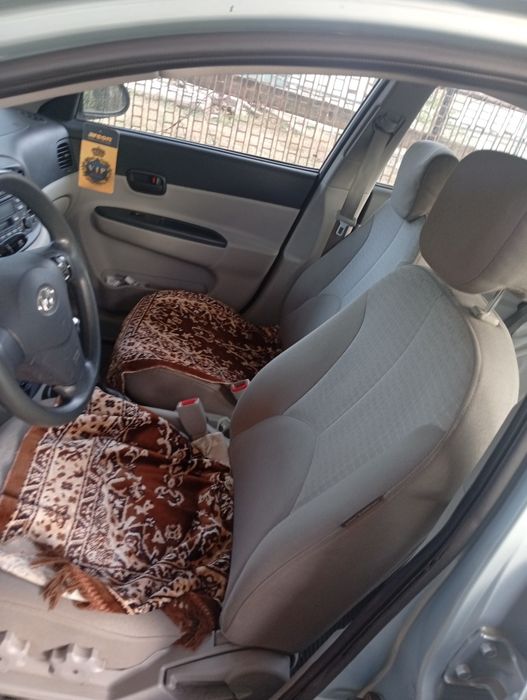 Hyundai accent  2006   2300euro