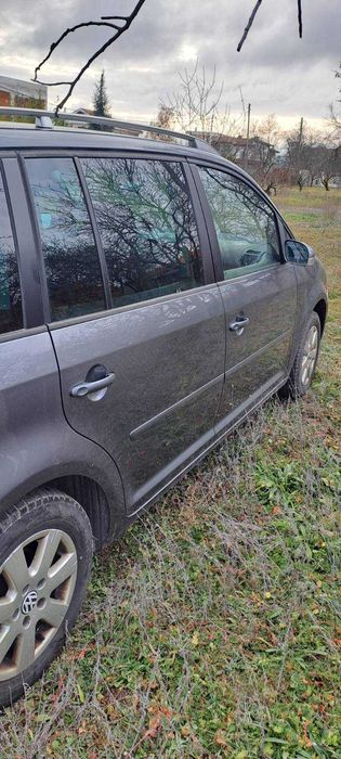 VW TOURAN 1.4 TSI 100 к.с