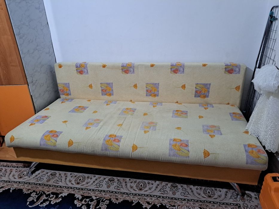 Продам диван-тахта