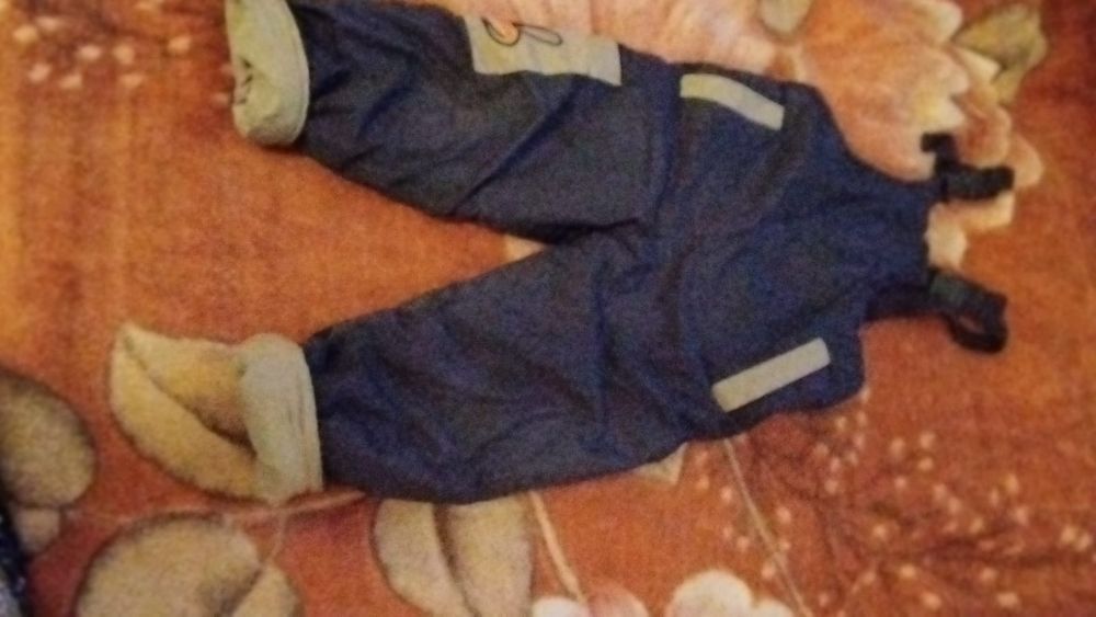 Продам костюмы, куртки