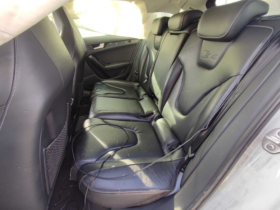 На Части Audi A4 Visual пакет 2.0TFSI 211кс ръчка S4 S5 Седалки