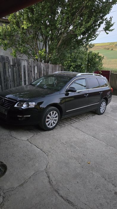 VW Passat B6 2.0 TDI CBBB 170 CP

Vând Passat B6, motor 2.0 TDI CBBB,