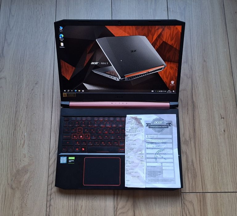 15.6'  IPS Acer Nitro Core i7-9750H/GTX 1650 4GB GDDR5/16GB/512GB