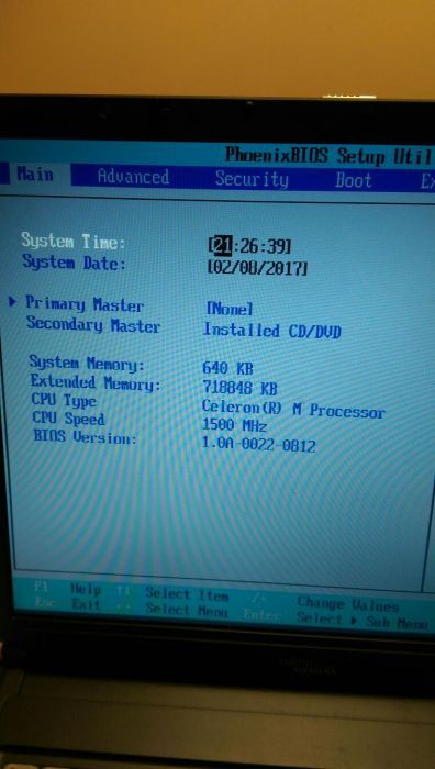Fudjitsu Siemens Amilo pro v-2010
