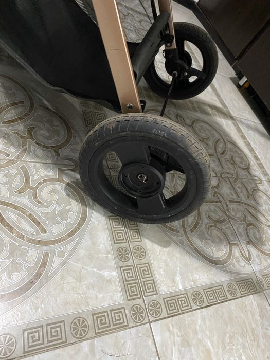 Коляска б/у продам