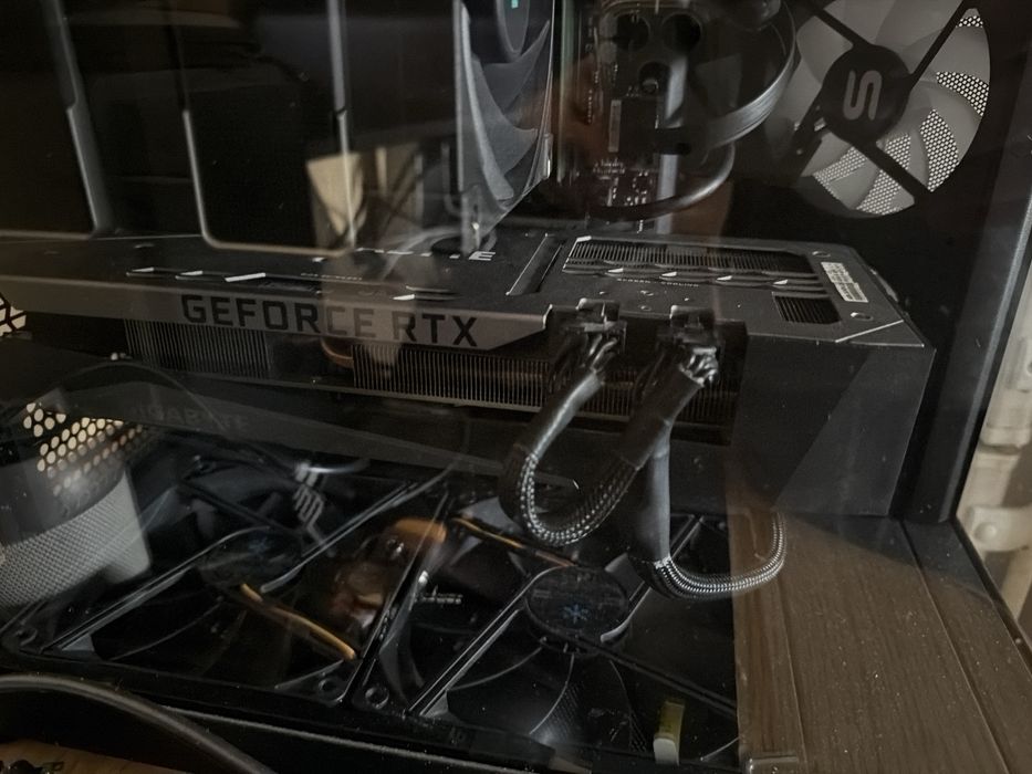 Vand placa video rtx 3070ti 8gb