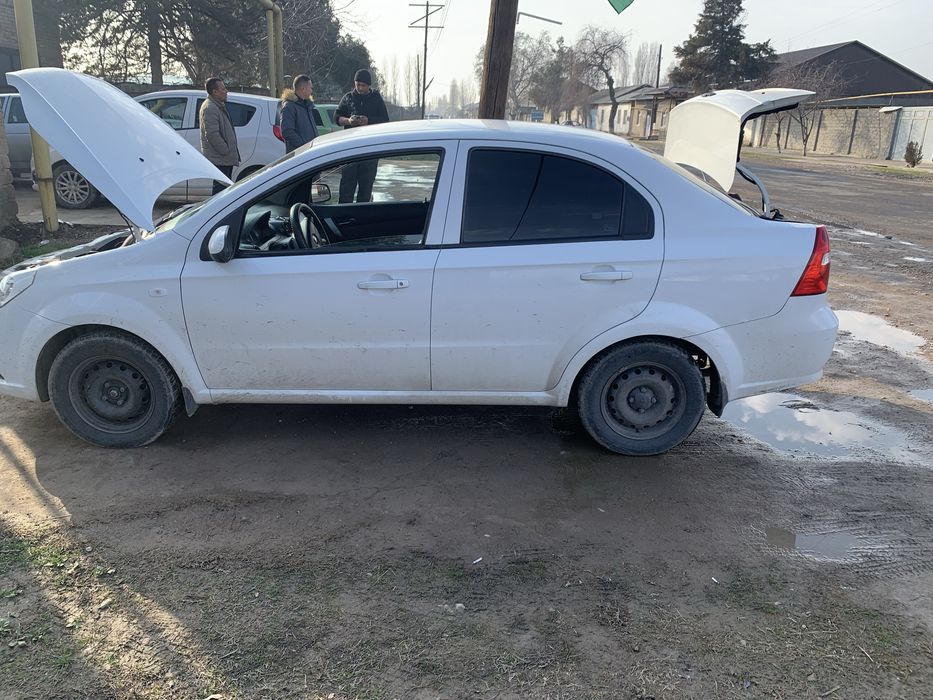 Neksiya 3  2019  yil prabeg 394min 6100 $  keliwamiz