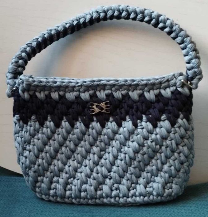 Ръчно плетени дамски чанти