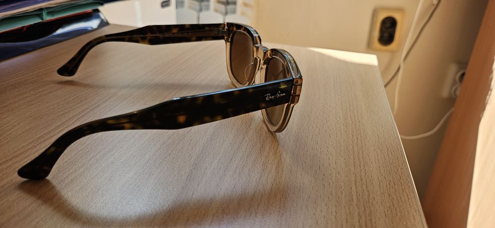 Дамски очила rey ban