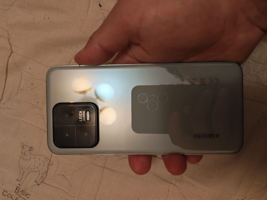 Продается Xiaomi 13