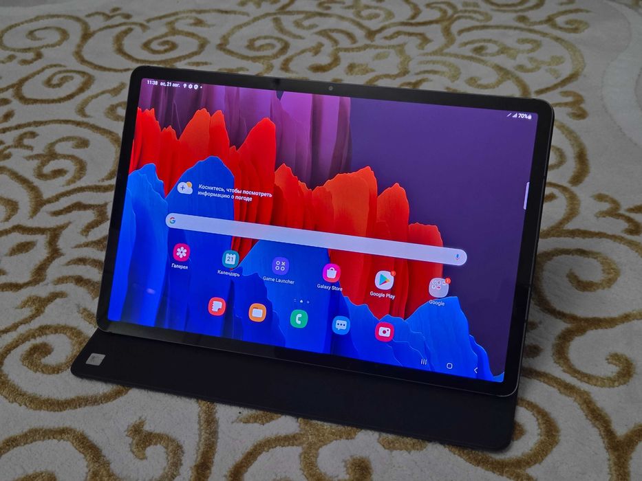 Продам Samsung Tab S7+ Plus с чехол-клавиатурой