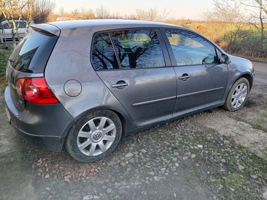 Vnd golf 5 urgent 1.9 tdi