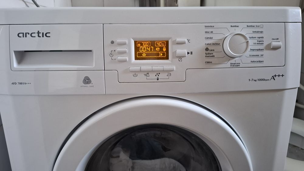 Mașina de spalat Arctic AFD 7201a+++
