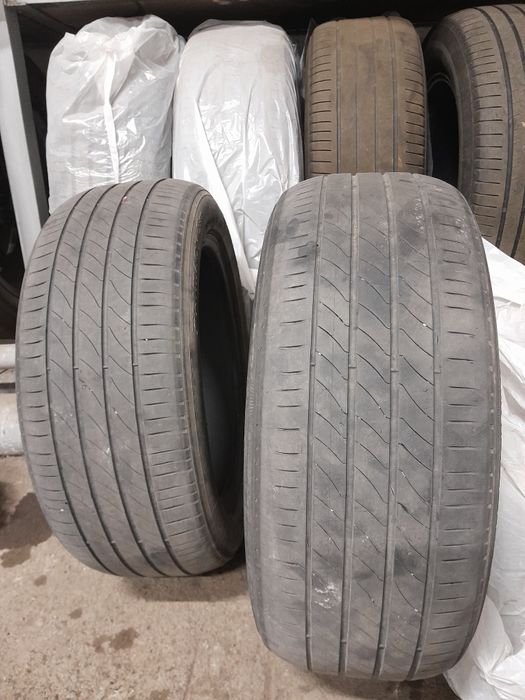 Продам шины на 215/55/17