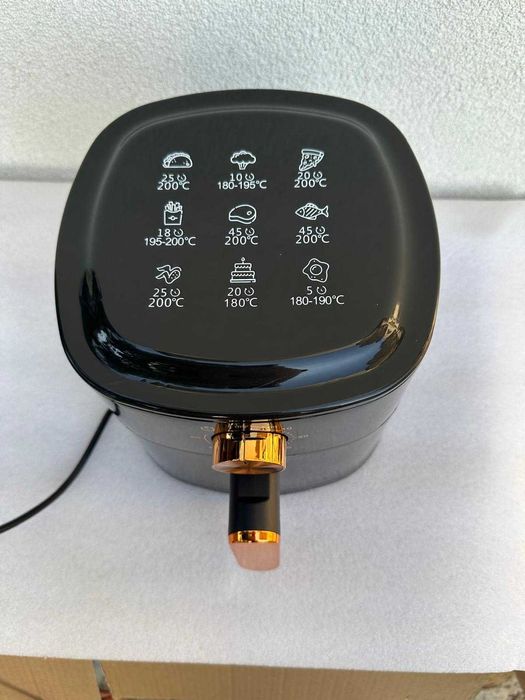 Vand Airfryer Alb/Negru Nou