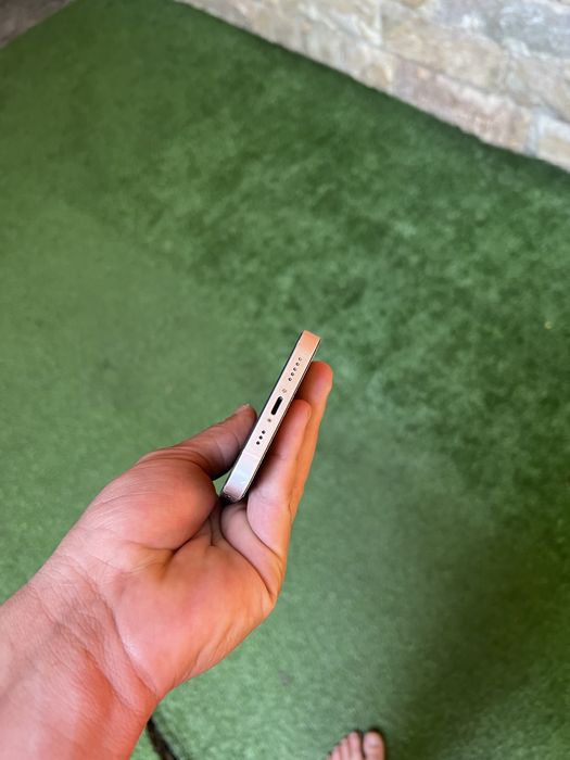 Iphone 12 ochilmagan